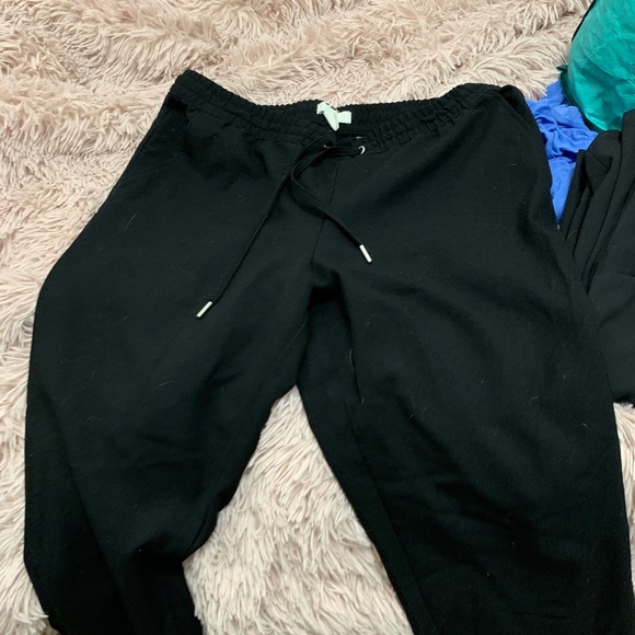 joggers - Picture 2 of 3